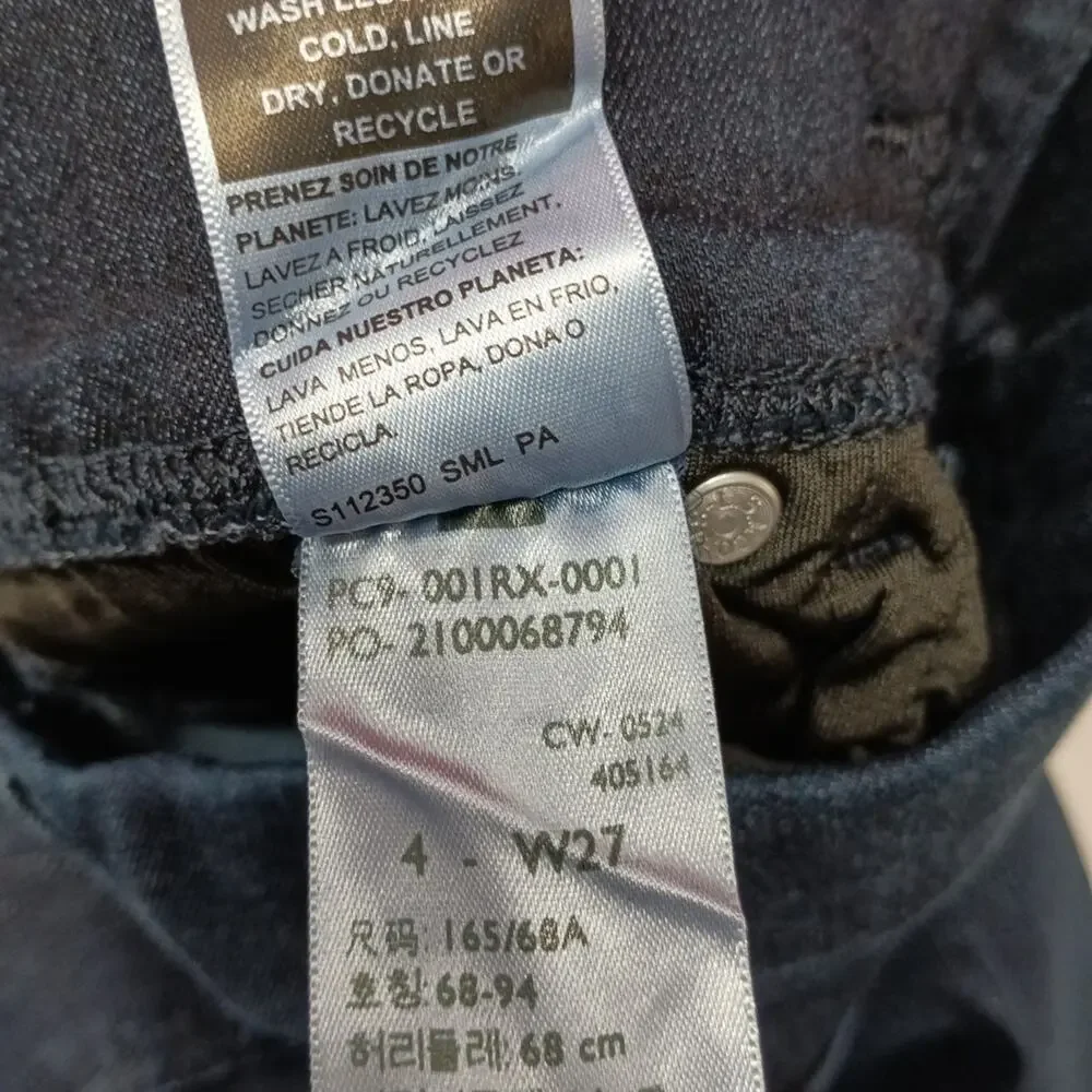 Levi Totally Shaping Pull On Skinny Jeans Blue Size 4 W27‎